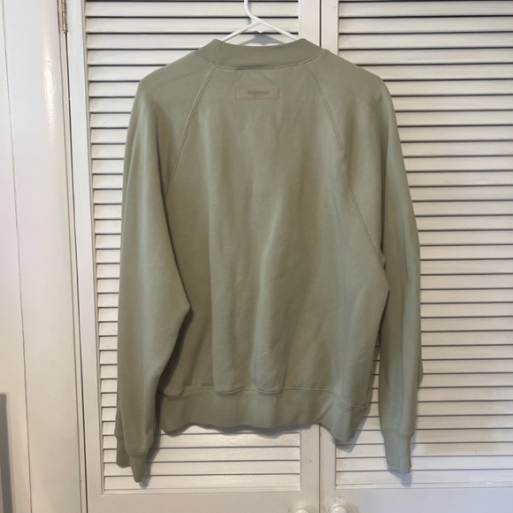 Essentials Green Fleece Raglan Sweatshirt - Picture 3 of 4